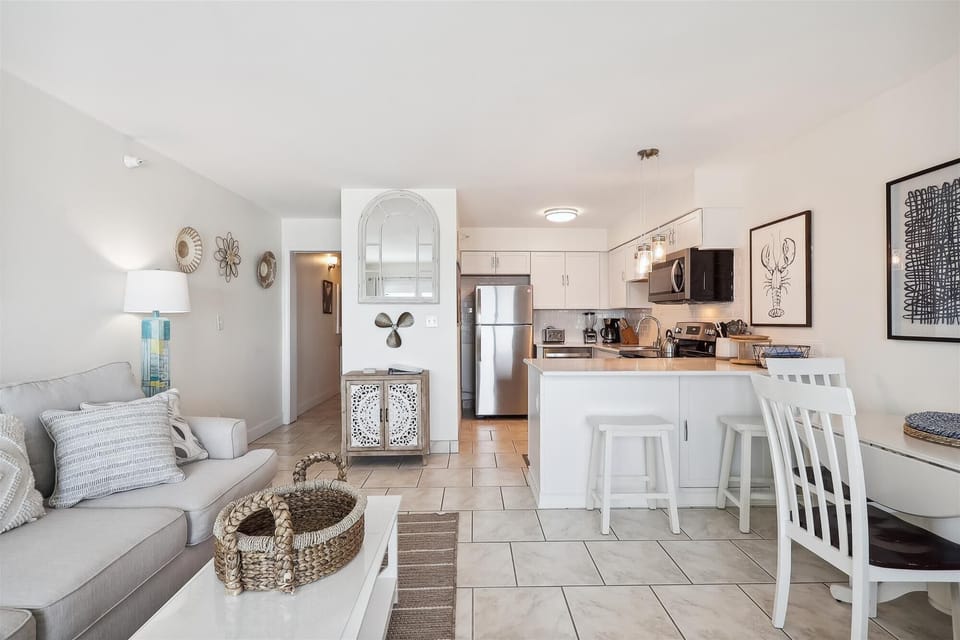 Perdido Skye 25 Living Room and Kitchen