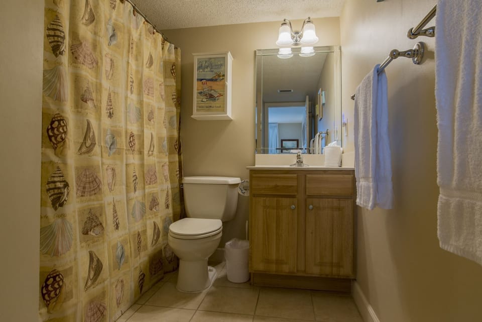 Sandy Key 235 Guest Bathroom #1