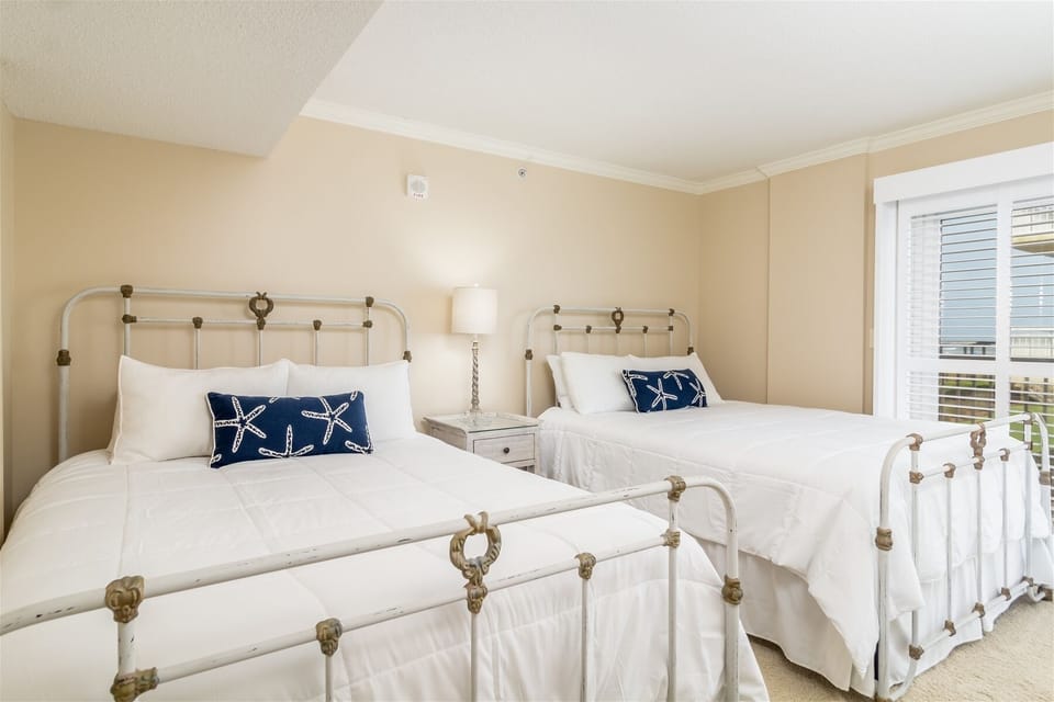 Sandy Key 238 Guest Bedroom Queen beds