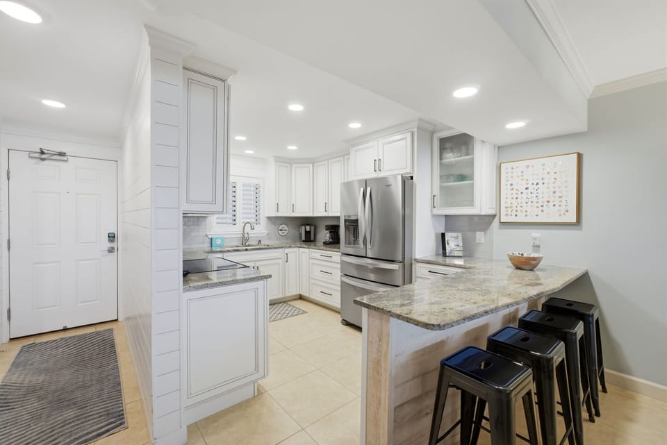 Sandy Key 718- Kitchen View