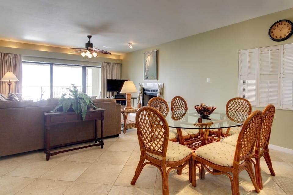 Shipwatch A204 Dining Room and Living Room