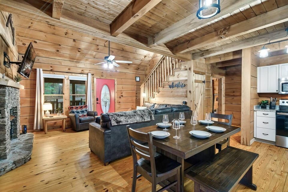 Your main living and dining space is perfect for gathering together.