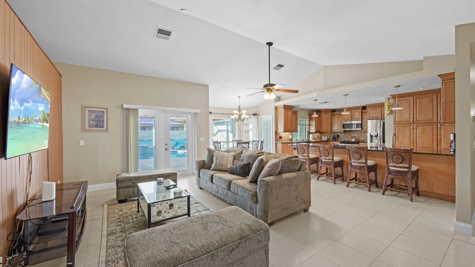 Living room view to kitchen