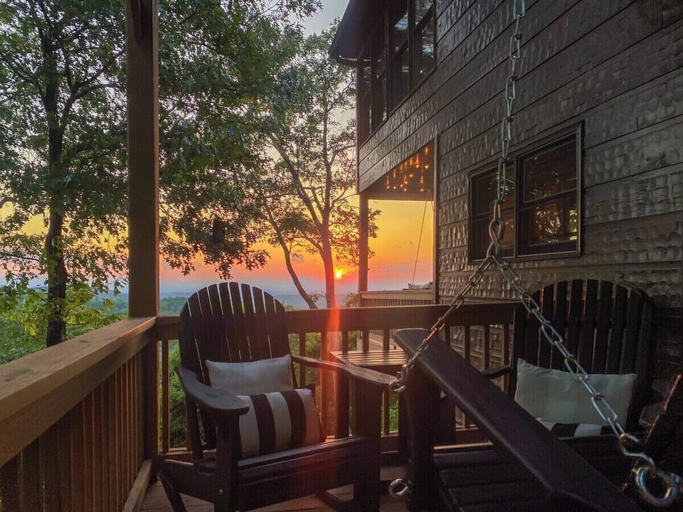 “It was exactly what we were looking for, great views…and peace and quiet.” - Sunny, '23
