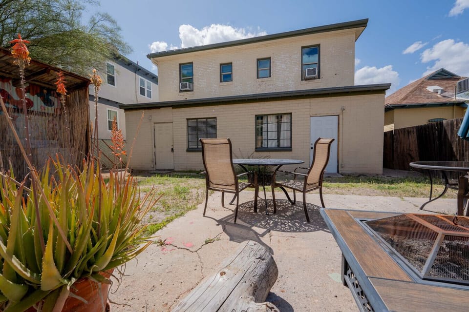 Outdoor Patio: Enjoy al fresco dining surrounded by vibrant desert flora and stunning skies!