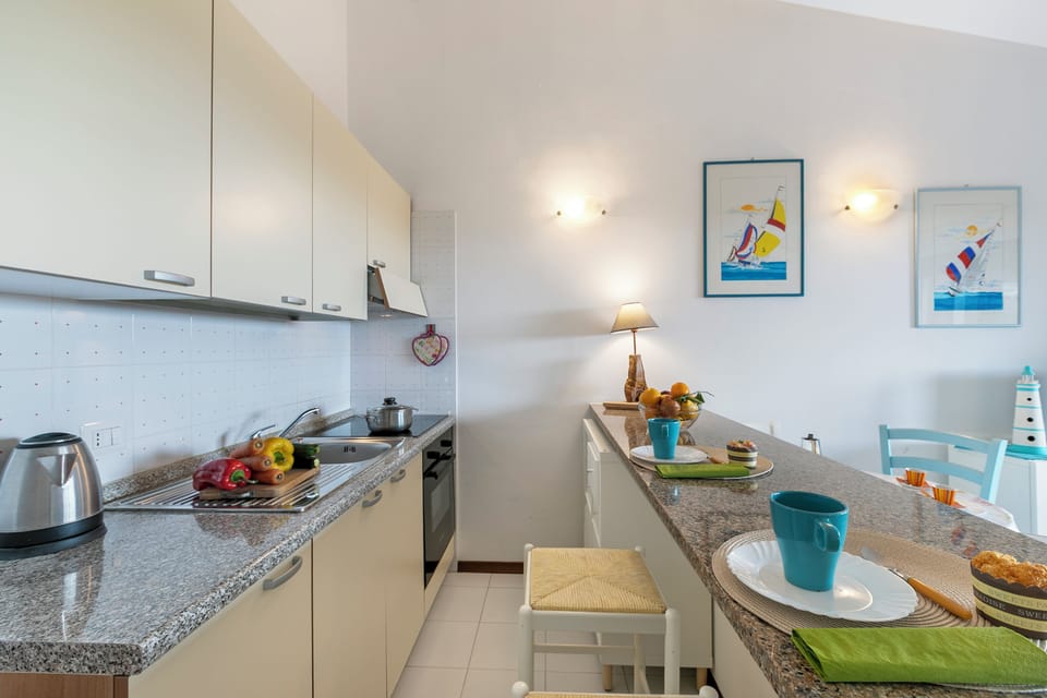 Kitchen and dining area