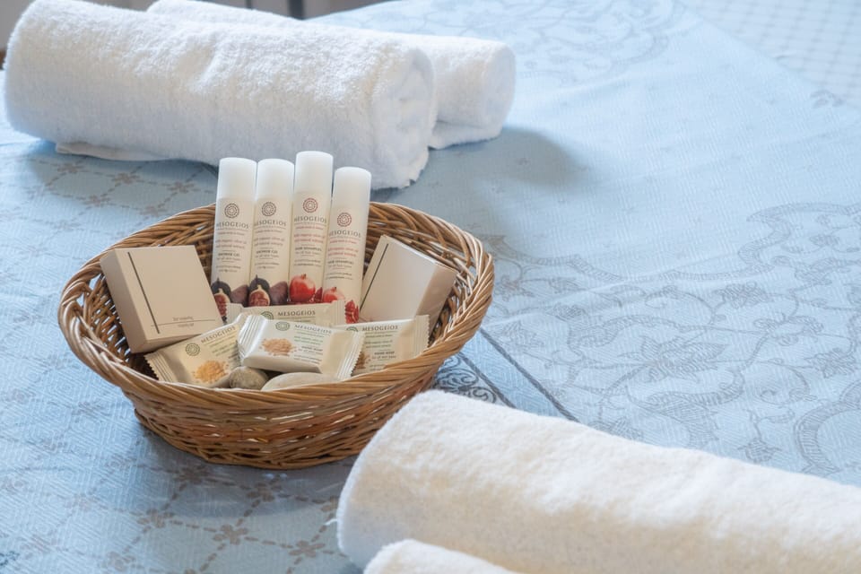 Bathroom amenities