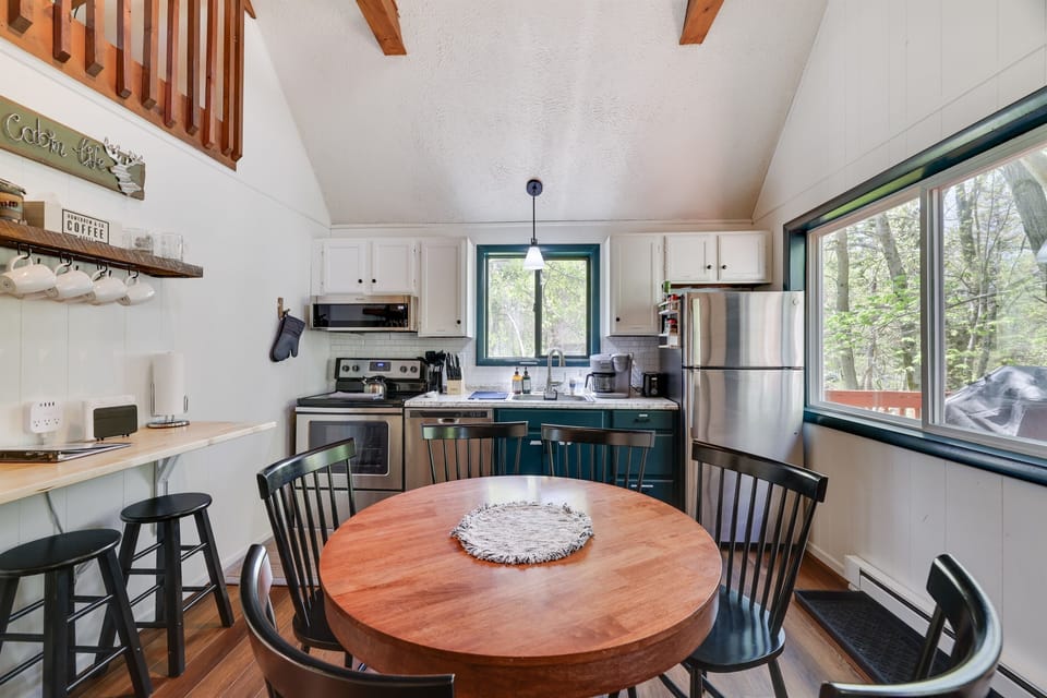 2nd floor kitchen area. Newer stainless steel appliances. 