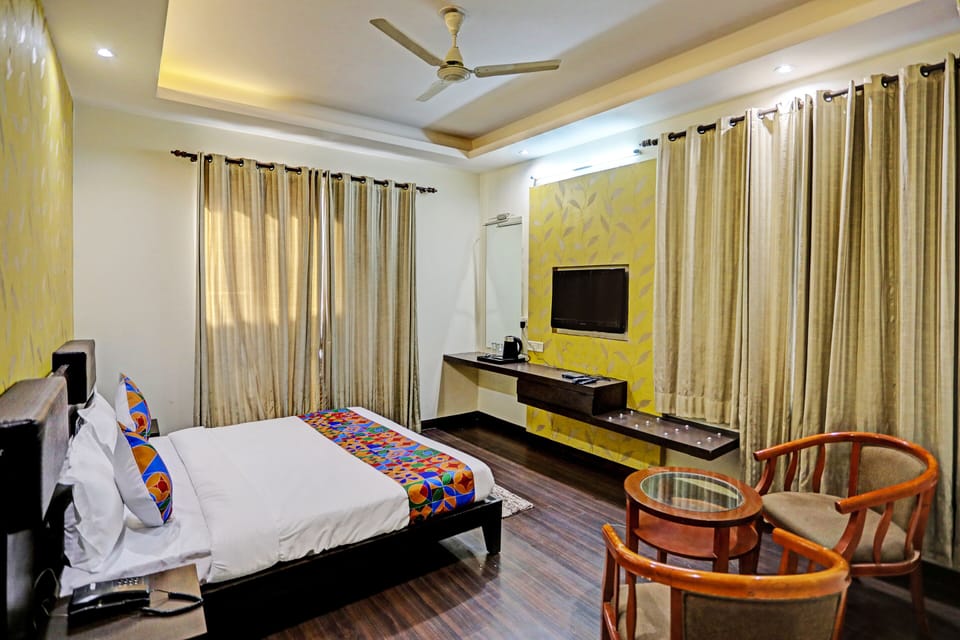 Deluxe Room | Bathroom
