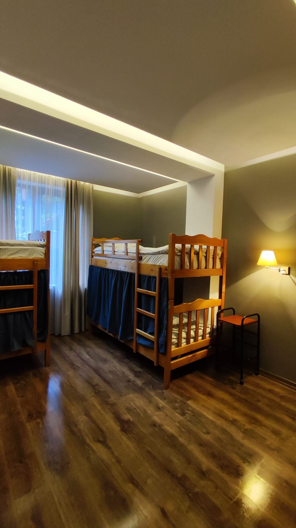 Shared Dormitory | Free WiFi