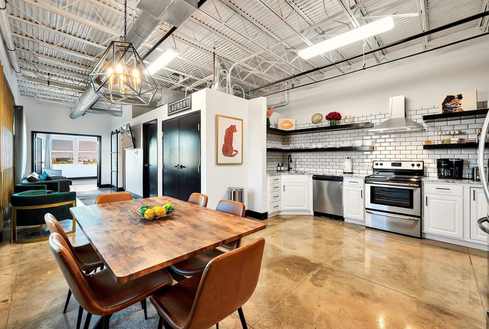 Make lasting memories with your friends and family hanging out in an open-concept living, kitchen and dining area! 