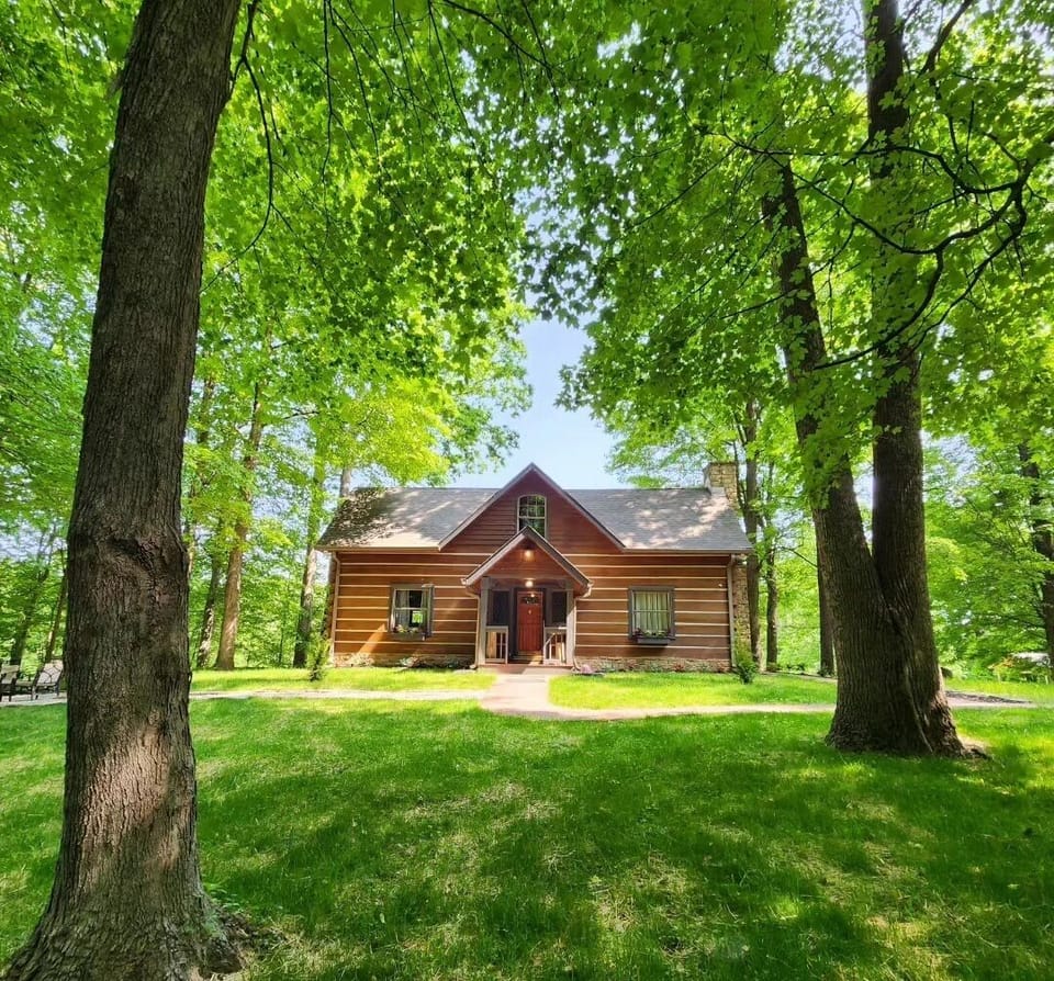 Taurina Cabin 