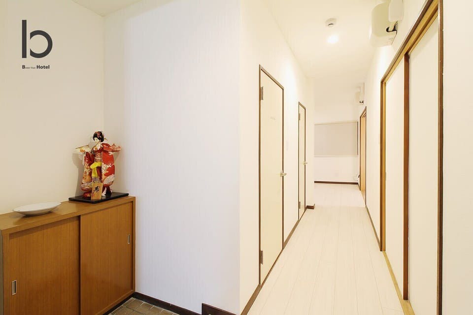 Hall way