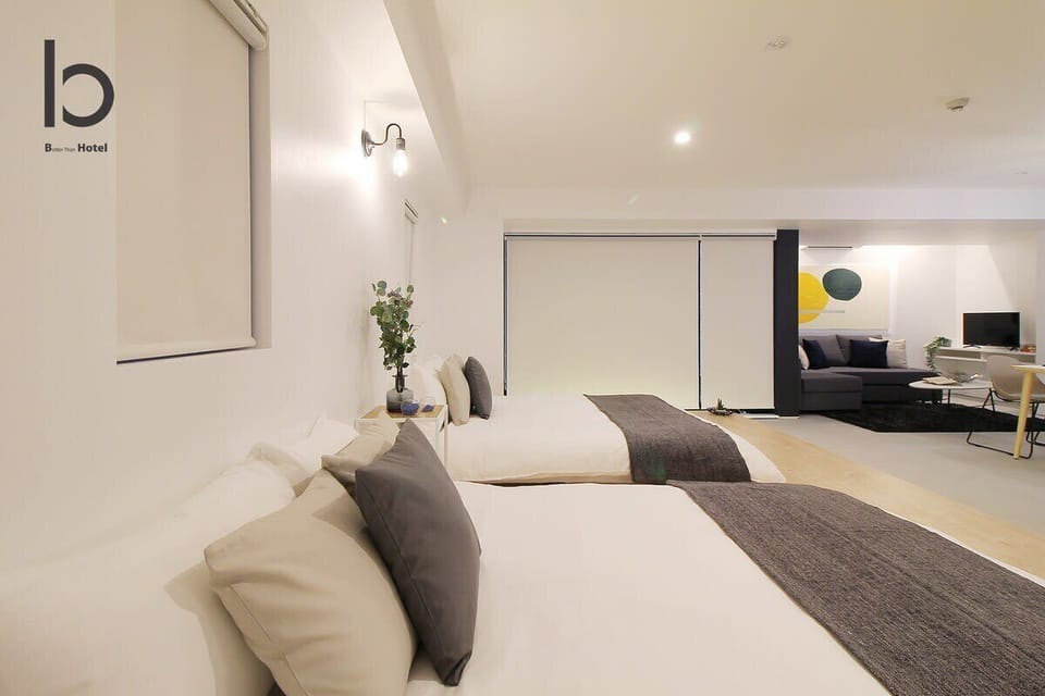 Side View bedroom
