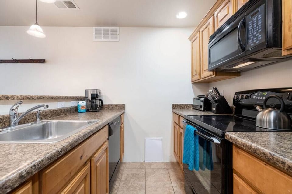 Kitchen area