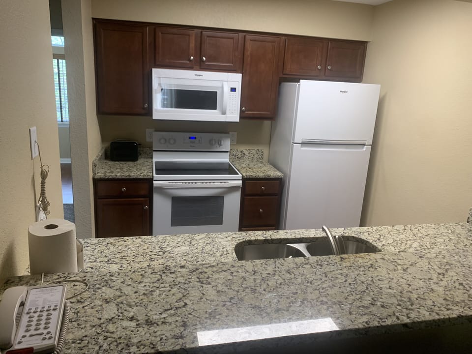 Fully equipped kitchen for you to dine in!
