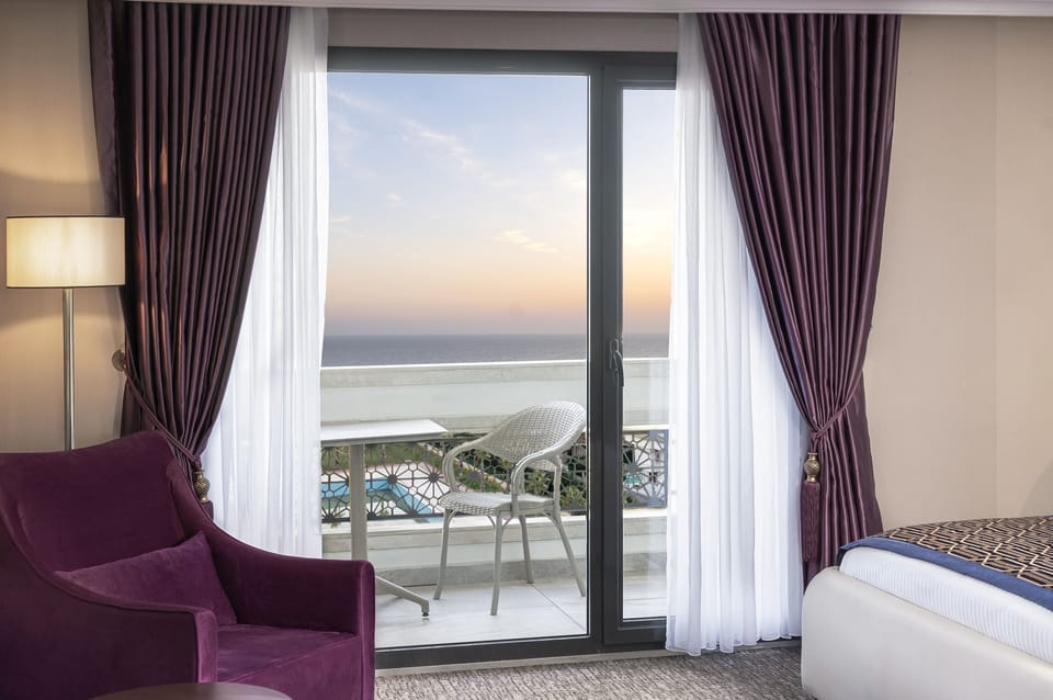 Beach/ocean view