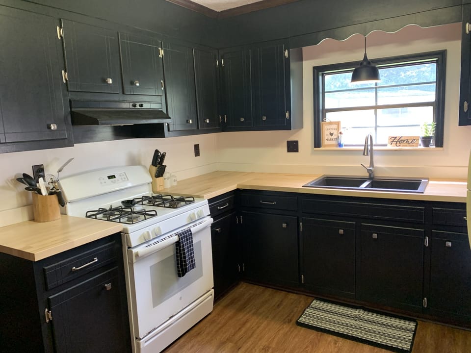 Freshly renovated kitchen 