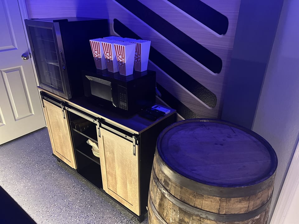 Drink Refrigerator And Microwave