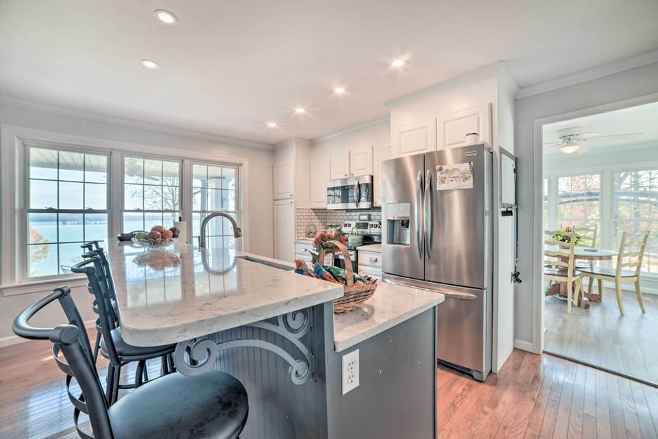Fully Equipped Kitchen | Cooking Basics