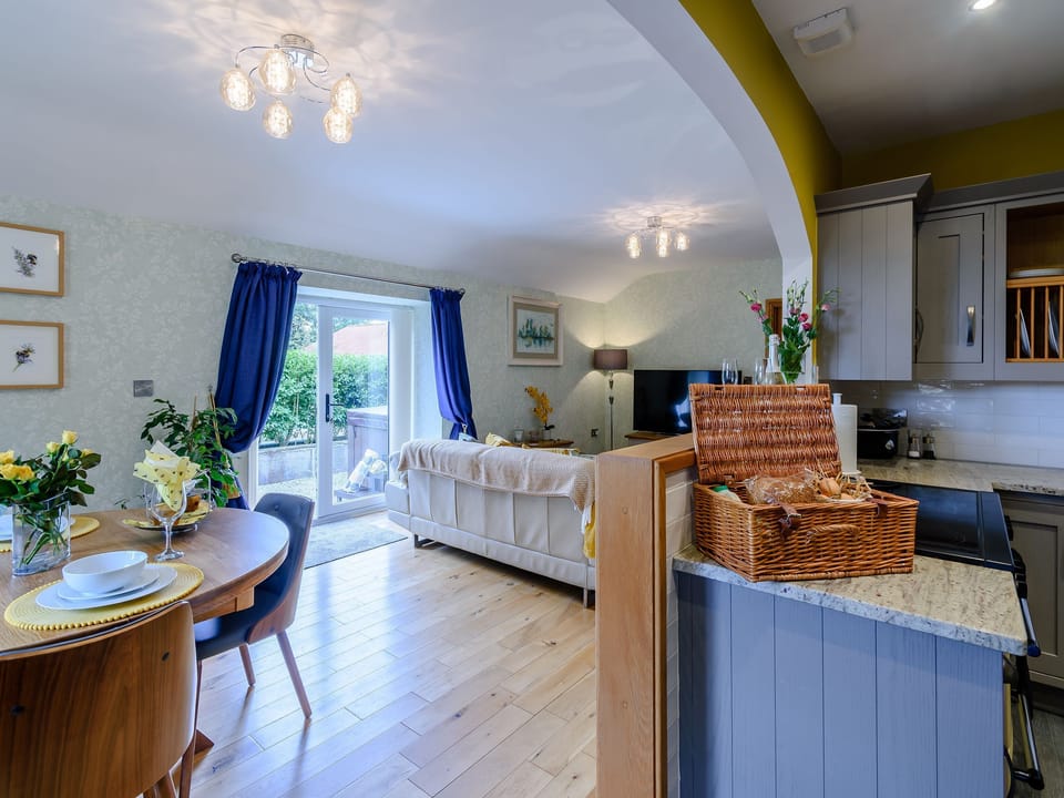 Open plan living space | Bee&rsquo;s Cottage - Island Farm Cottages, Staintondale, near Whitby