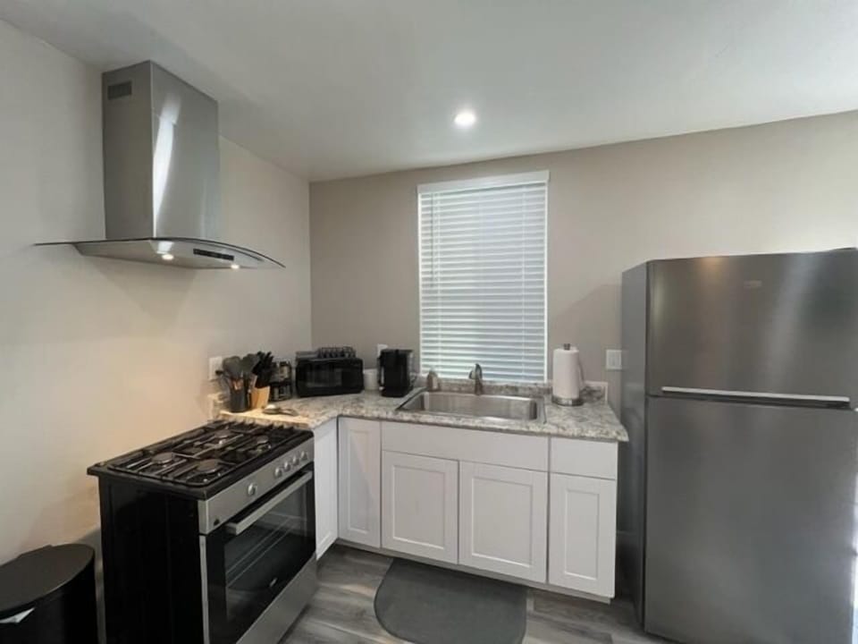 Complete kitchen with stainless appliances
