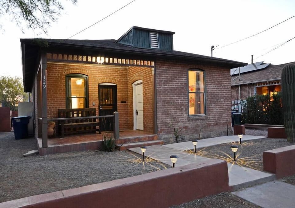Exceptional location and just one block from 4th Ave and three blocks from the Hotel Congress.