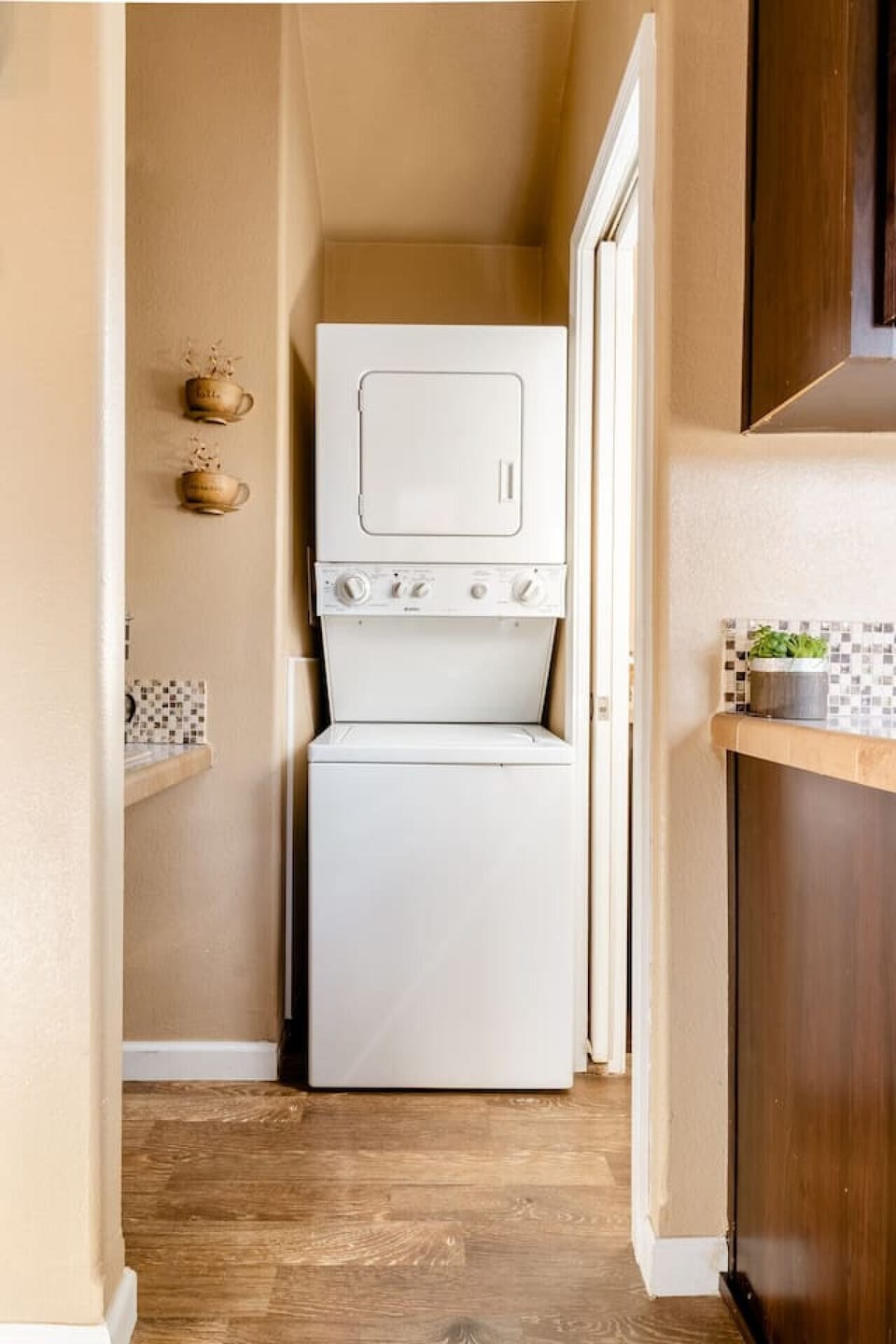 Our washer and dryer make laundry a breeze, leaving you more time to explore and unwind!