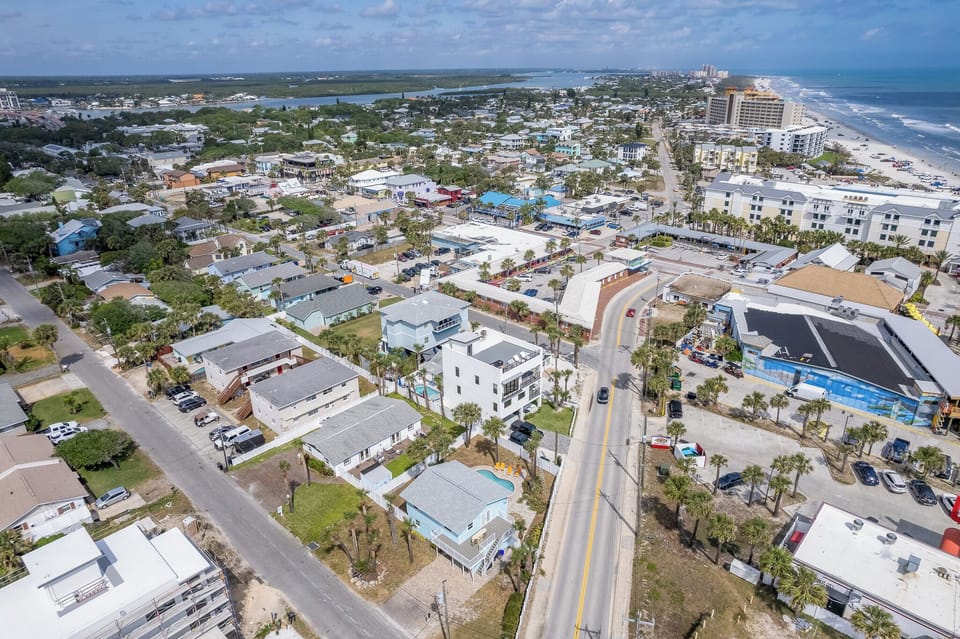 Aerial view of the home and what is around it.
