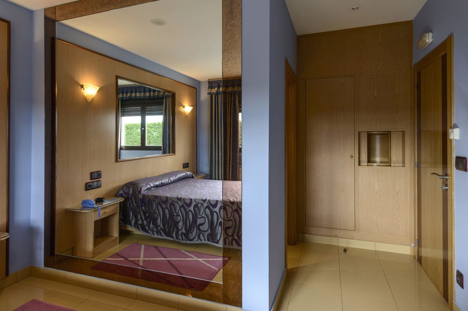 Standard Double Room | Desk, free WiFi, bed sheets, wheelchair access