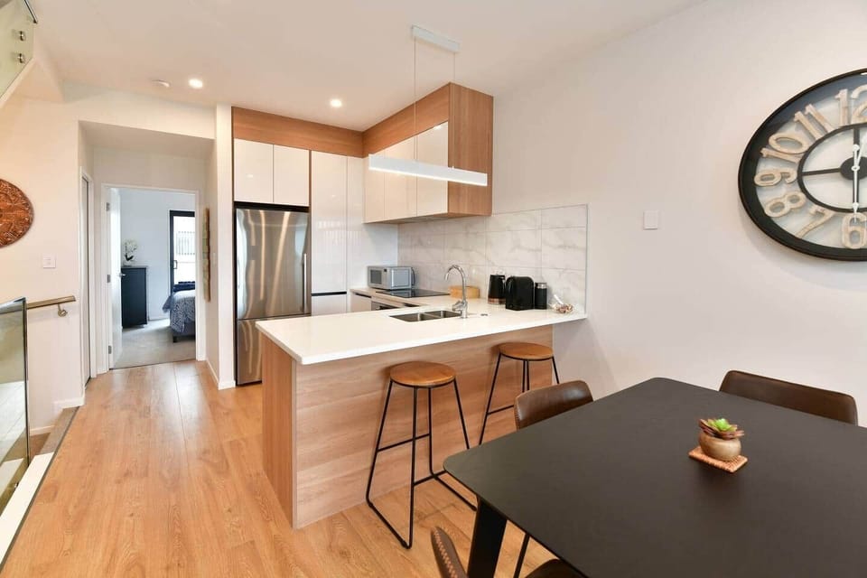 Kitchen /dining