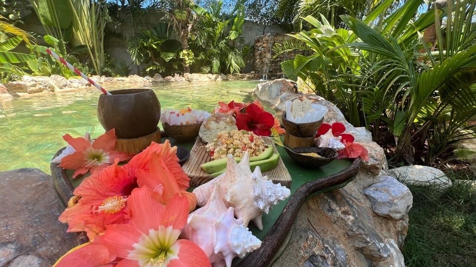 CHALET TROPICAL Hotel & Pool Bar Restaurant Bed and Breakfast in Las Galeras