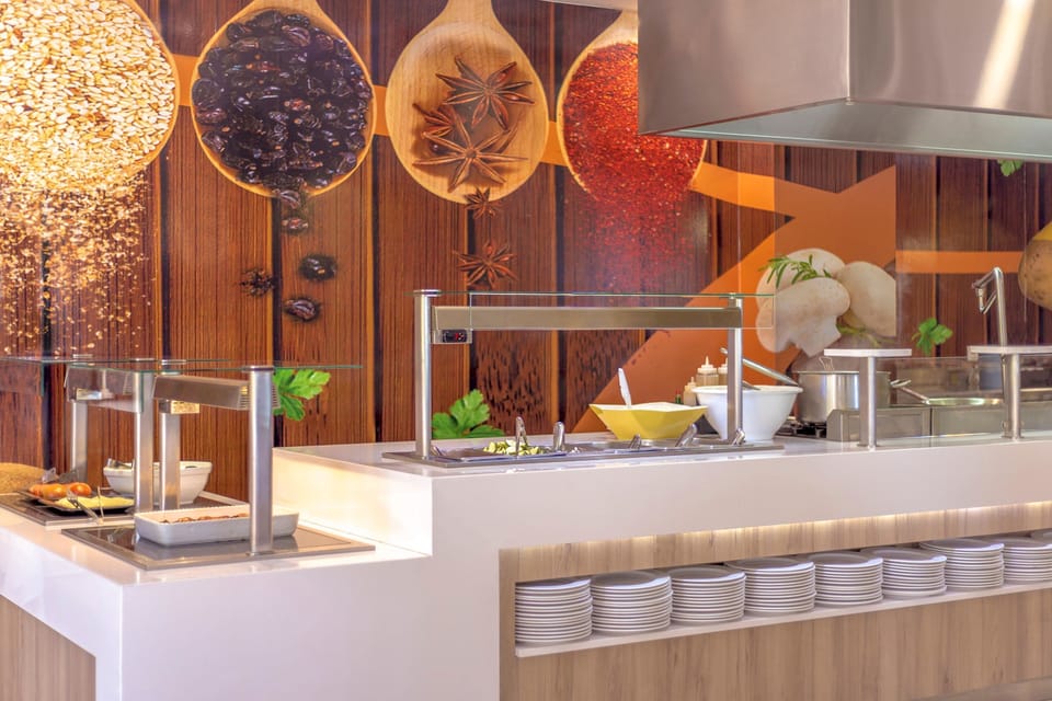 Breakfast, lunch and dinner served