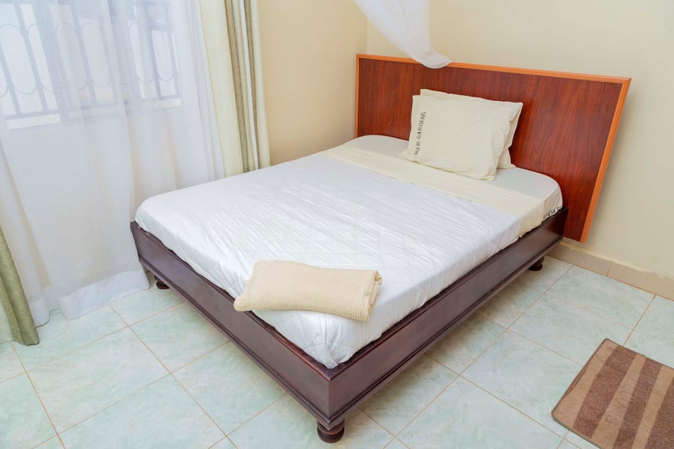 Double Room | Free WiFi