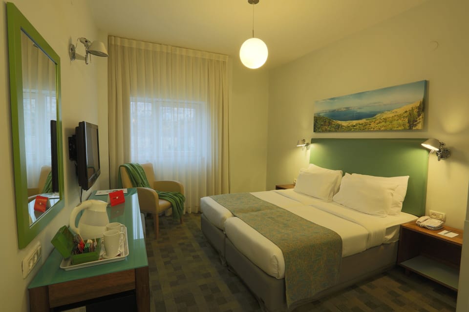 Classic Room, City View | City view