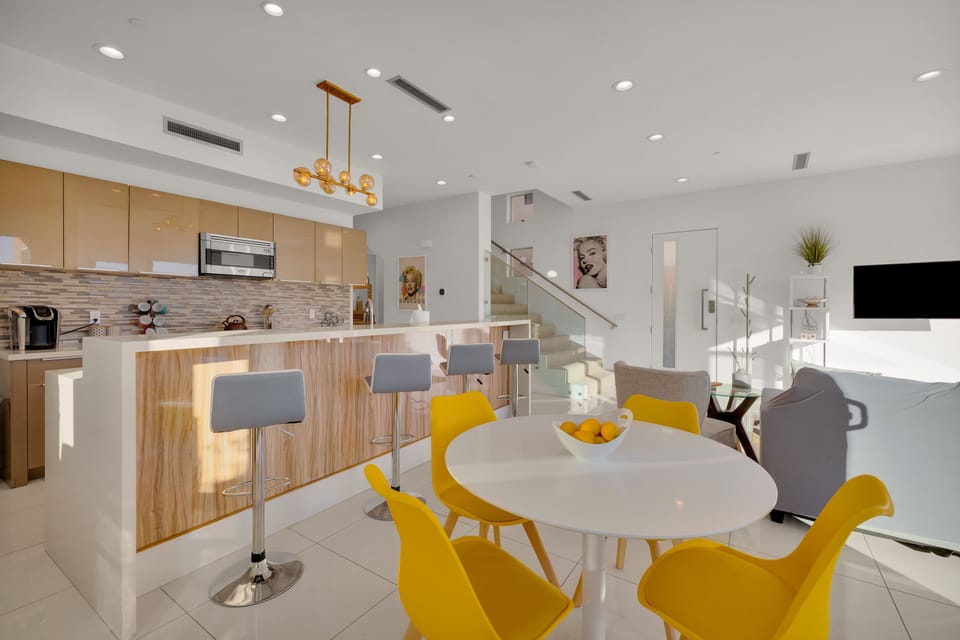 Villa | Dining