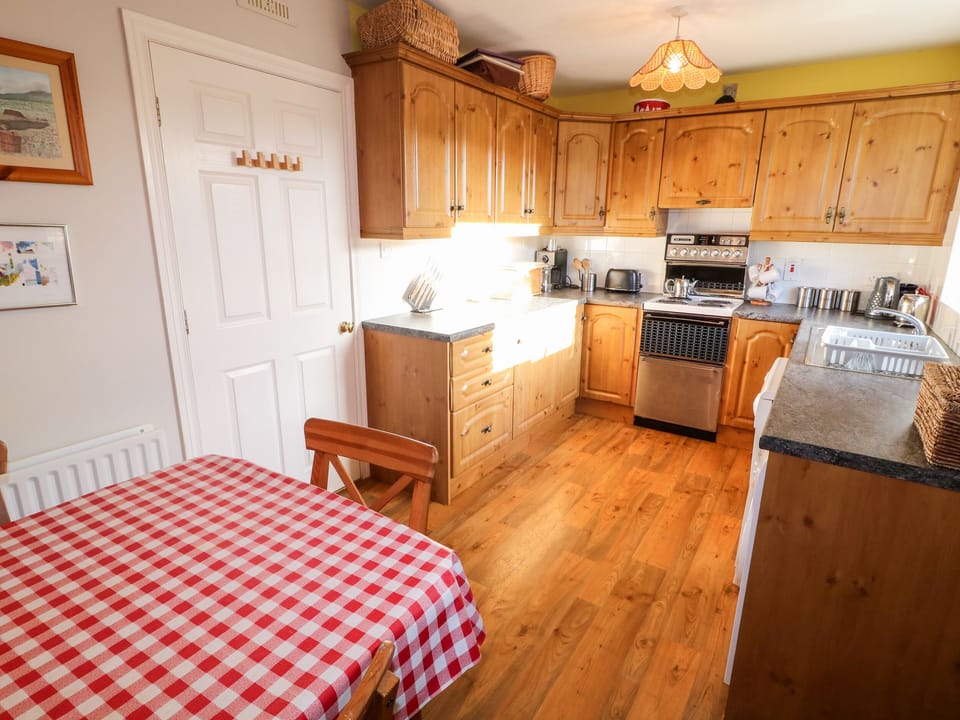 Fridge, dishwasher, electric kettle, toaster