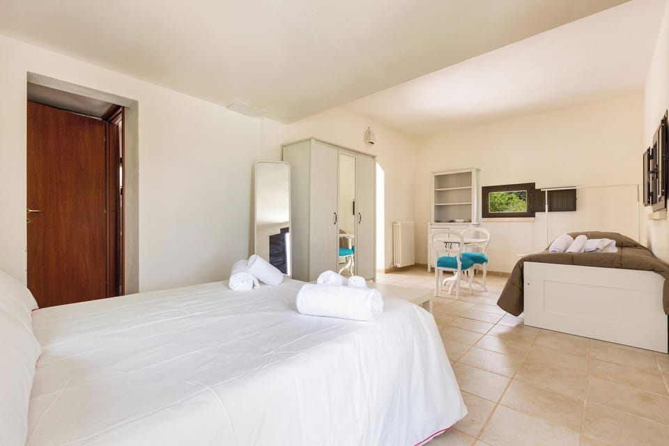 3 bedrooms, WiFi (free)
