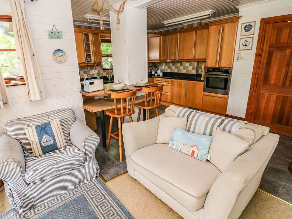 Cottage | Interior