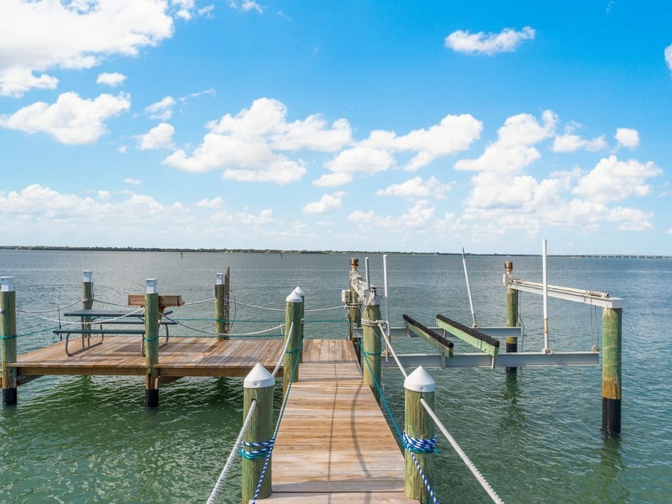 Aquarius North private dock