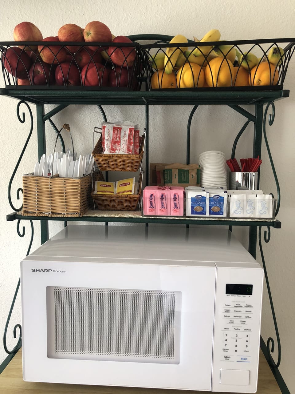 Free daily breakfast