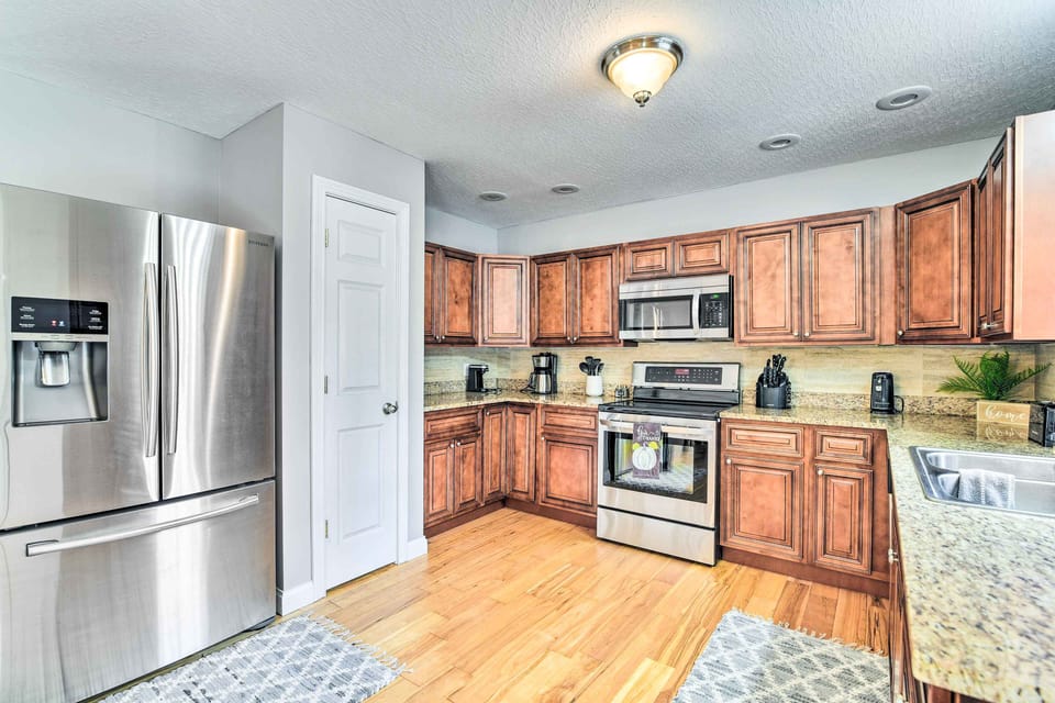 Kitchen | Cooking Basics | Spices | Blender | Toaster | Crockpot