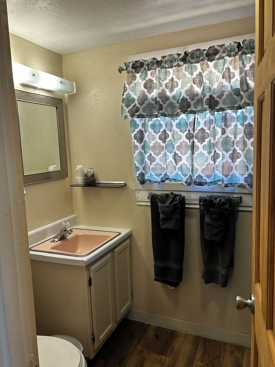 Full bathroom