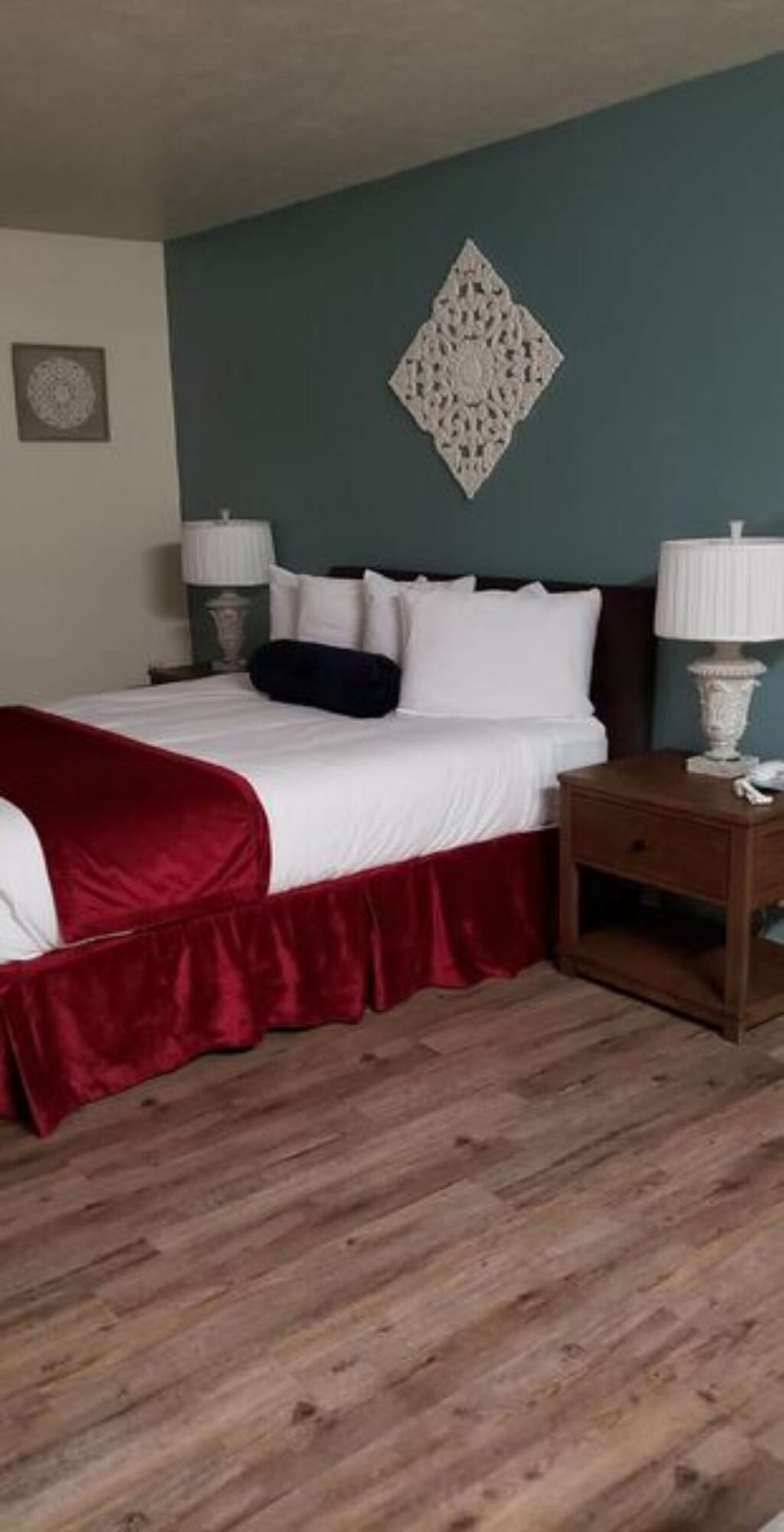 Queen bed