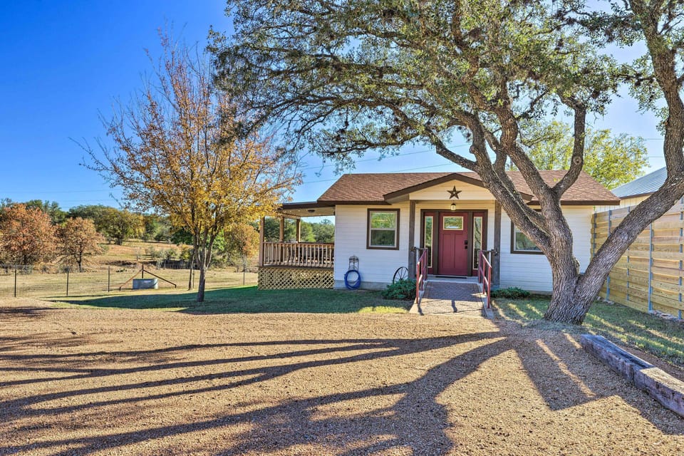 Front Entrance | Keyless Entry