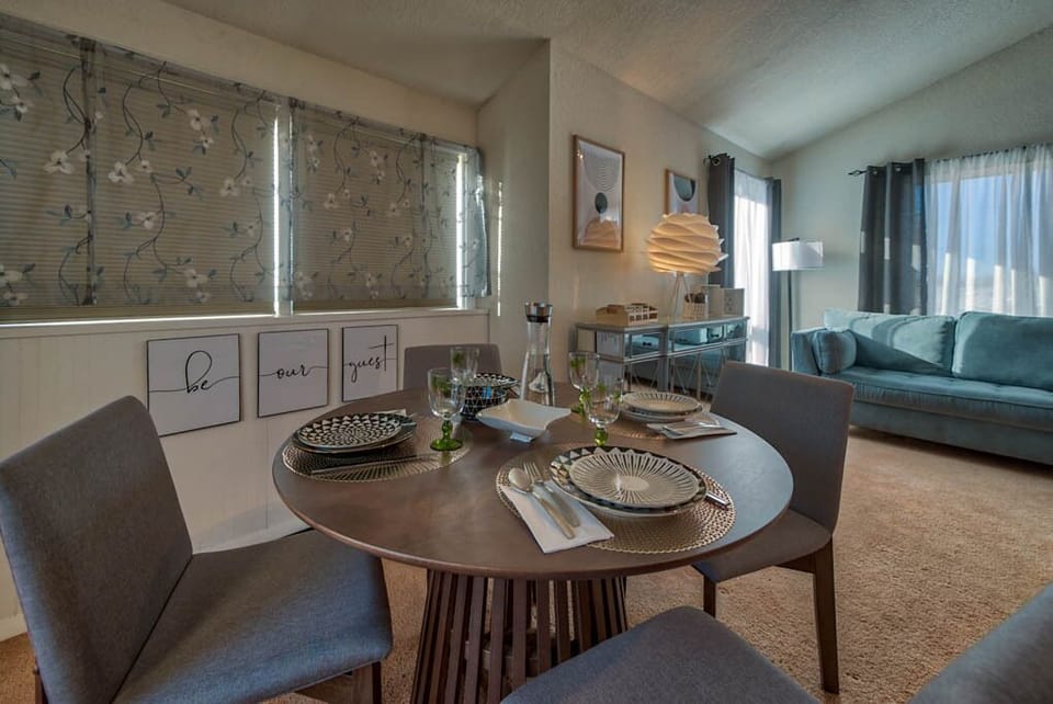 Dining area to gather in style