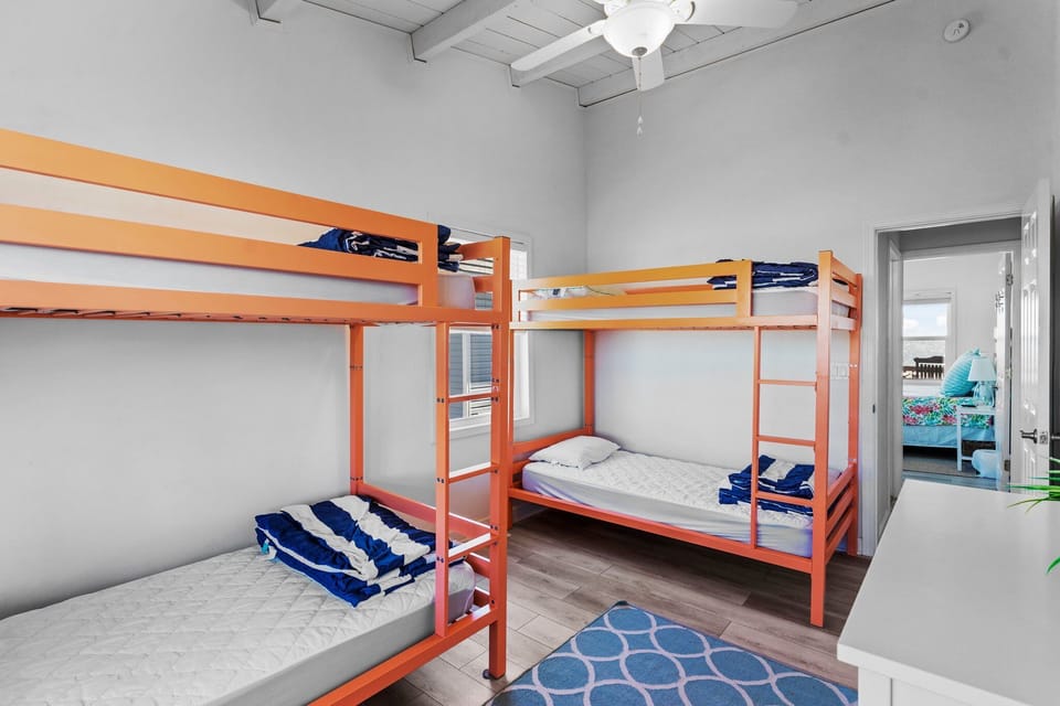Double bunk beds.