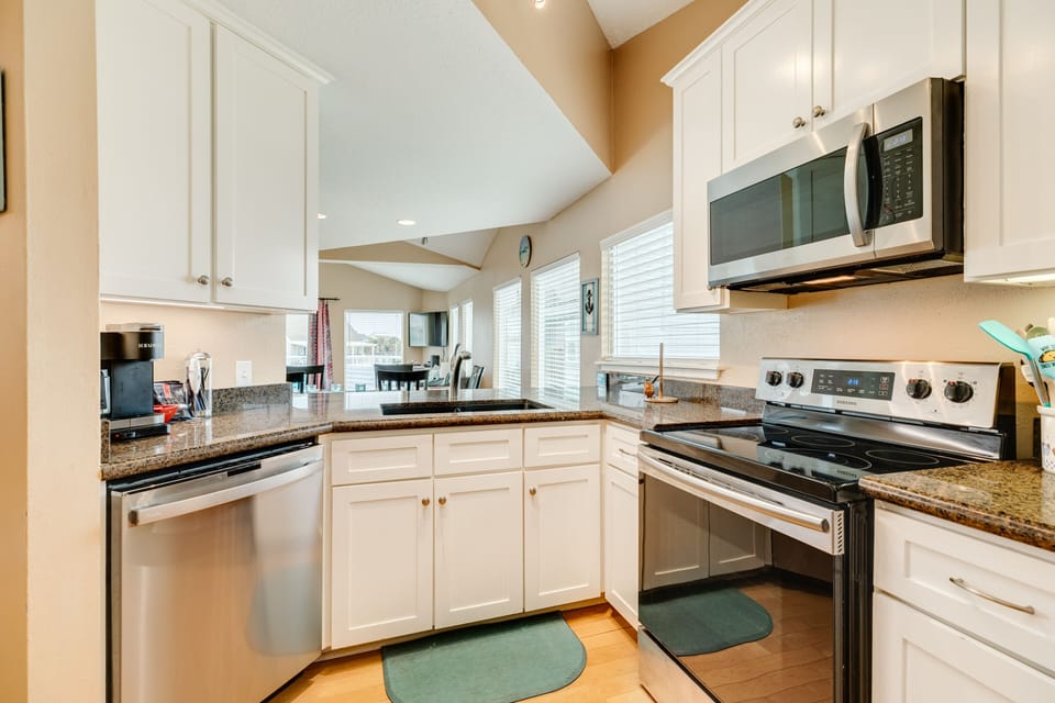 Plenty of prep and storage space in the kitchen