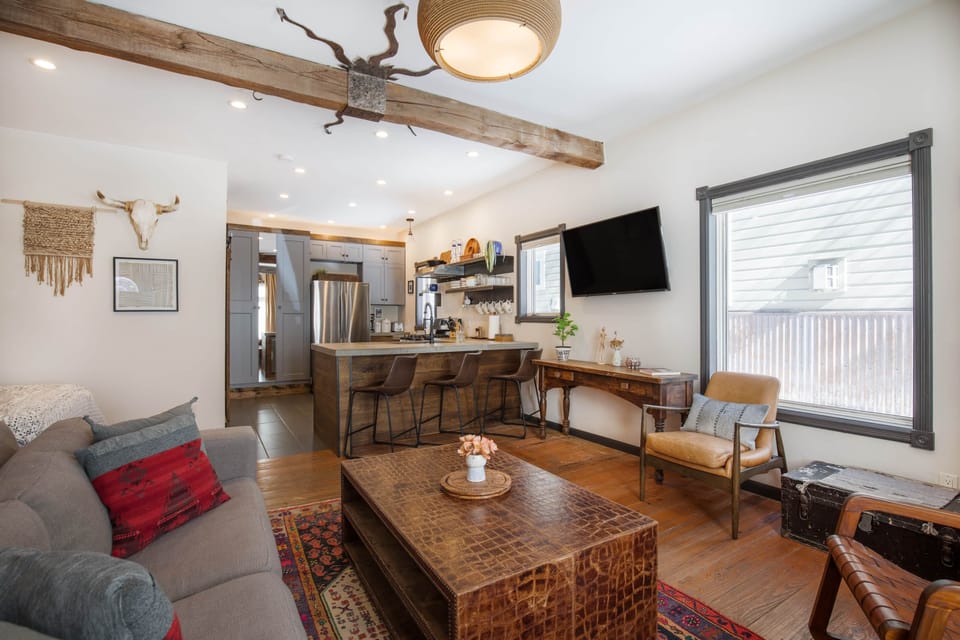 Livingroom2
