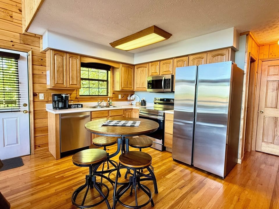 Fully stock kitchen with brand new stainless steel appliances. 